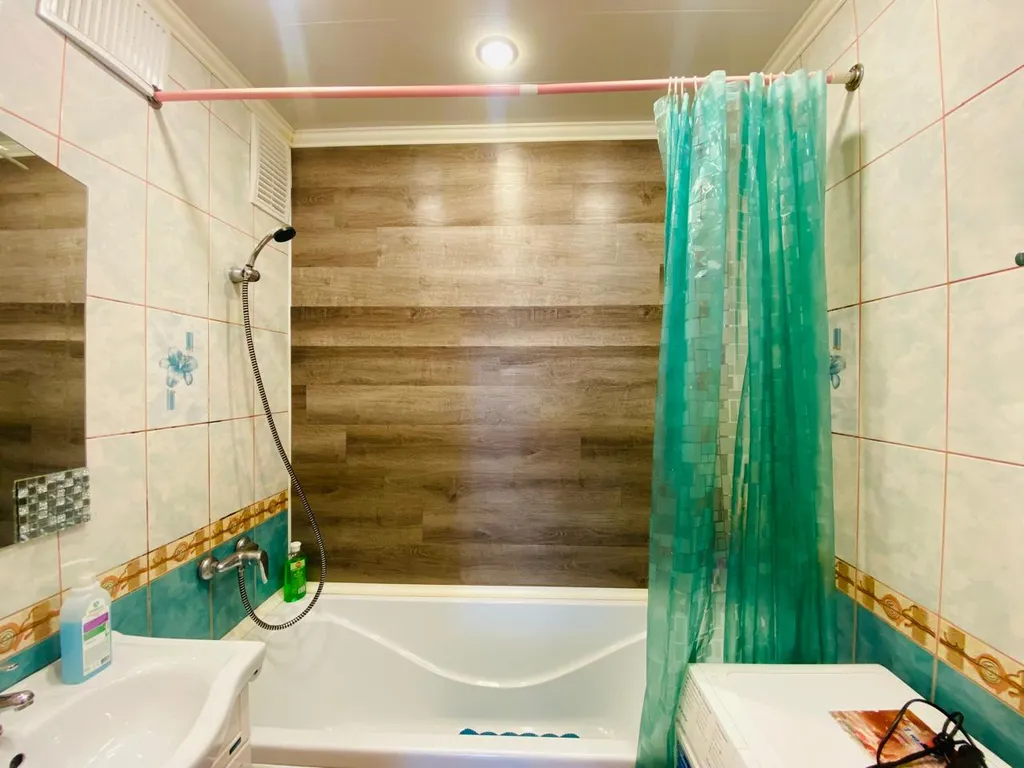 1-комнатная квартира с хорошим ремонтом в Октябрьском районе