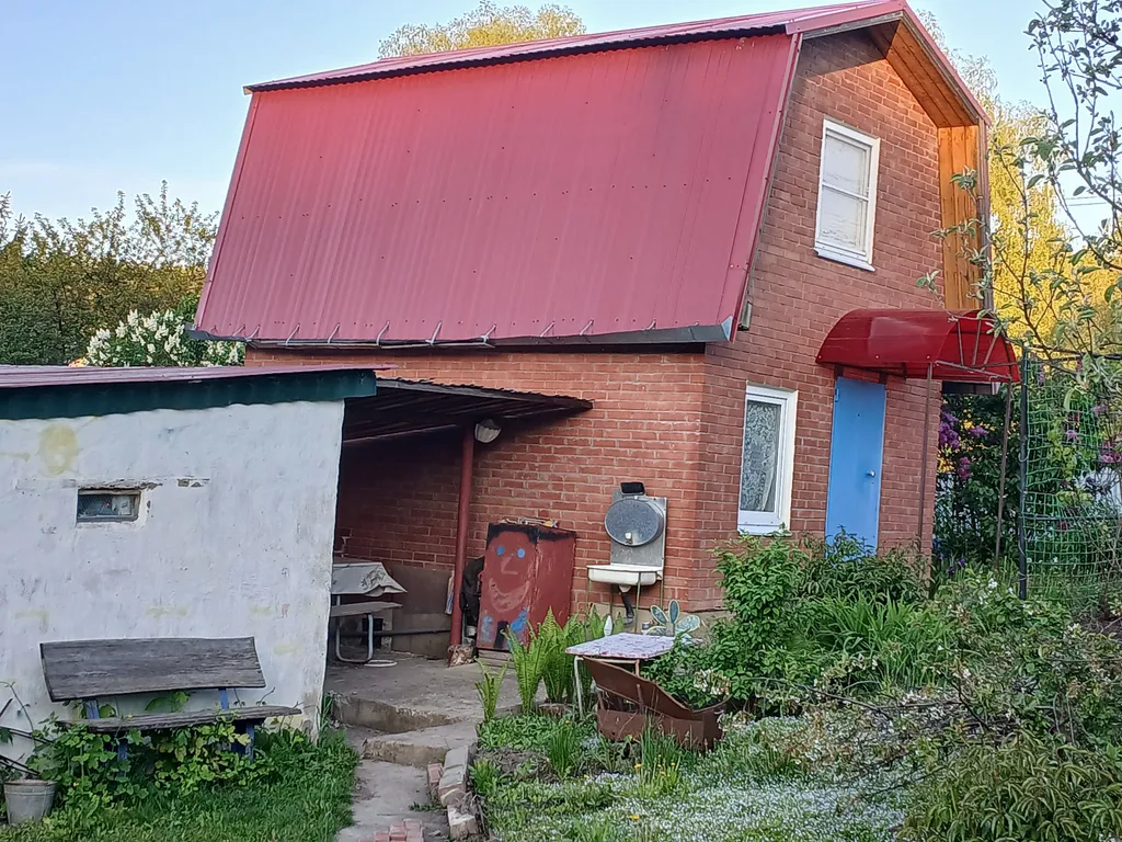 Домик для летнего отдыха с баней