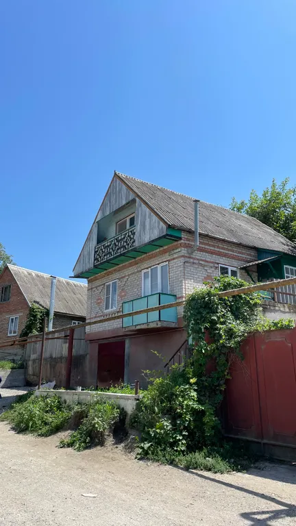 Коттедж Уютный дом по краю лесного массива с видом на горы — Кисловодск