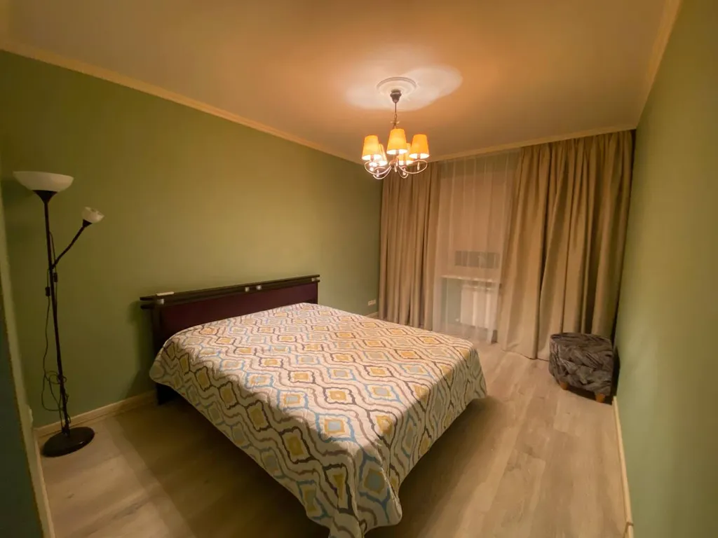 Прекрасная квартира, центр, парковка — аренда посуточно в Смоленск