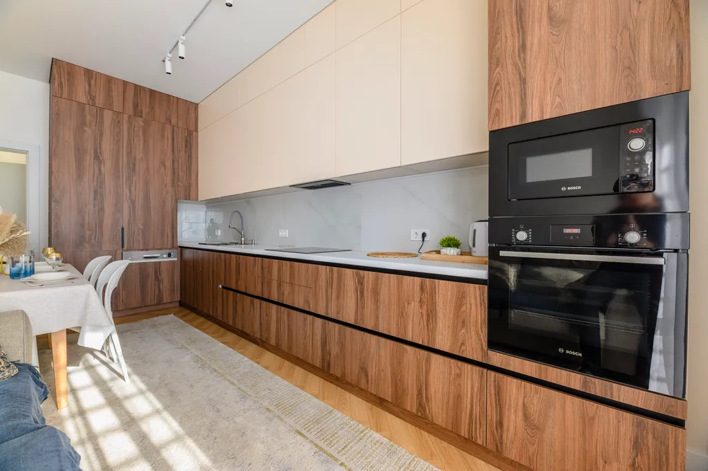 R house Mega Атакент