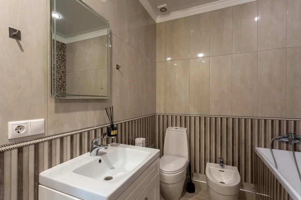 Шикарная квартира с тремя изолированными спальнями и двумя санузлами