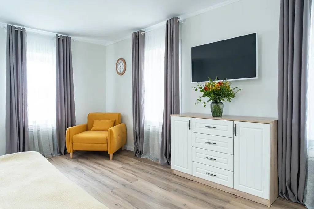 Дом Писателя коттедж с 5 спальнями