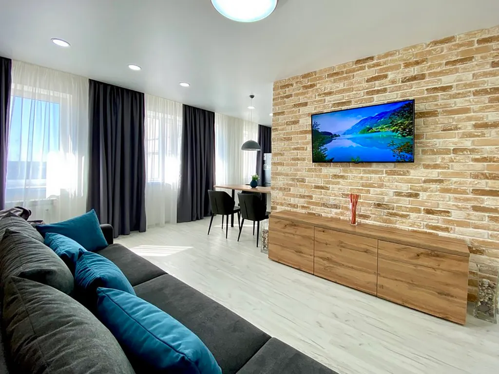 Дизайнерская 2-х комнатная квартира в центре — аренда посуточно в Оренбург