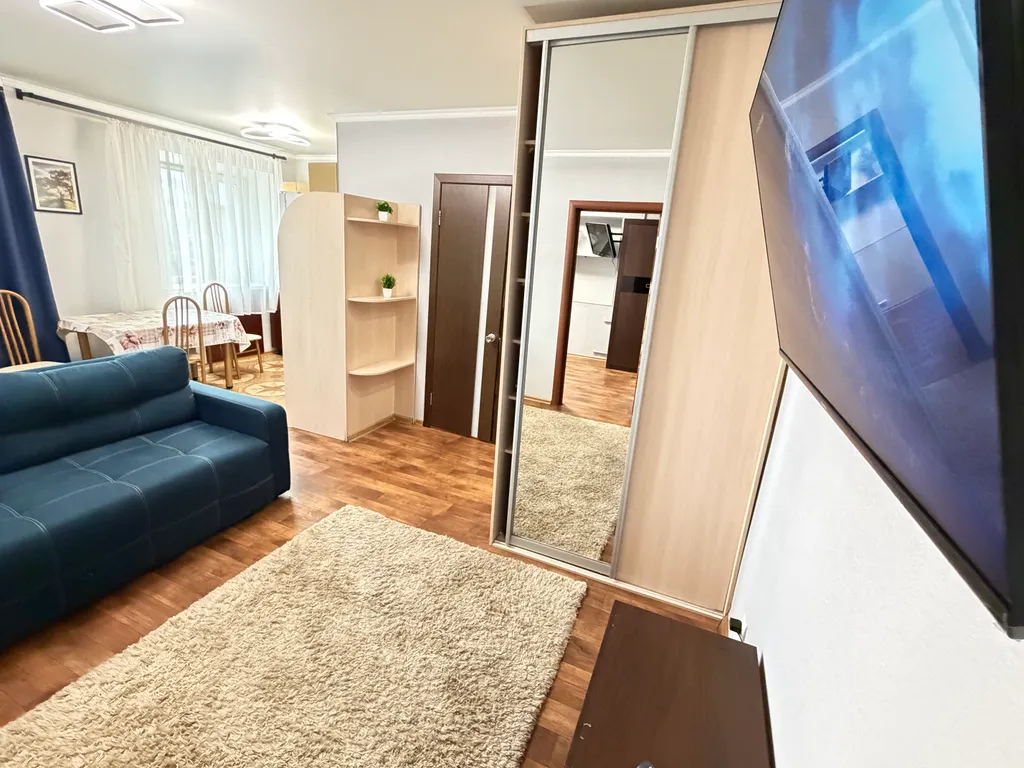 Квартира Квартира Окна на тц Цум — Тюмень