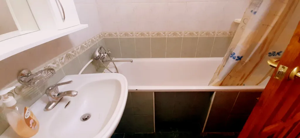 Квартира с балконом