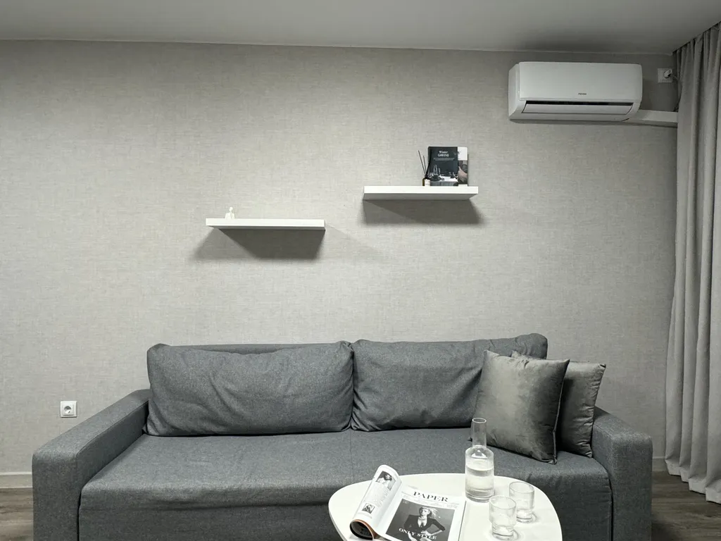 Двухкомнатная квартира с кондиционером рядом ГосЦирк и парк им.Гафури