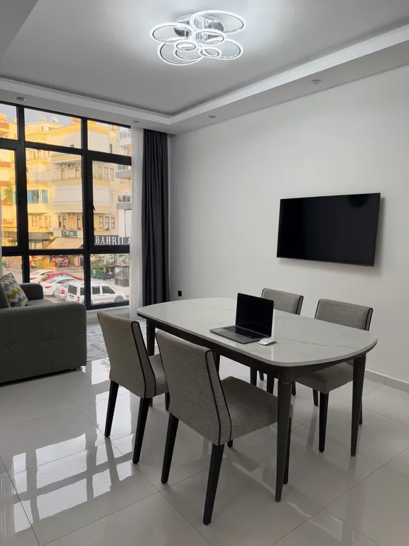 Просторная квартира в 10 минутах от пляжа Клеопатра