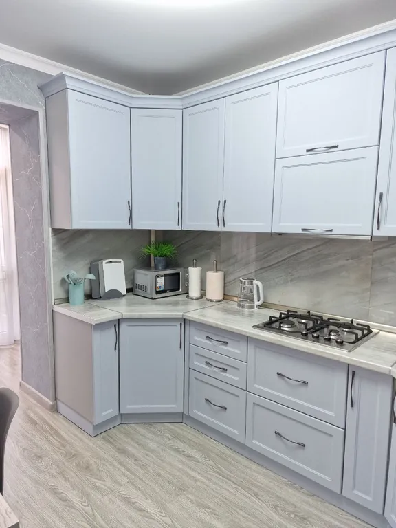 Кваритира на Весенней с очками виртуальной реальности