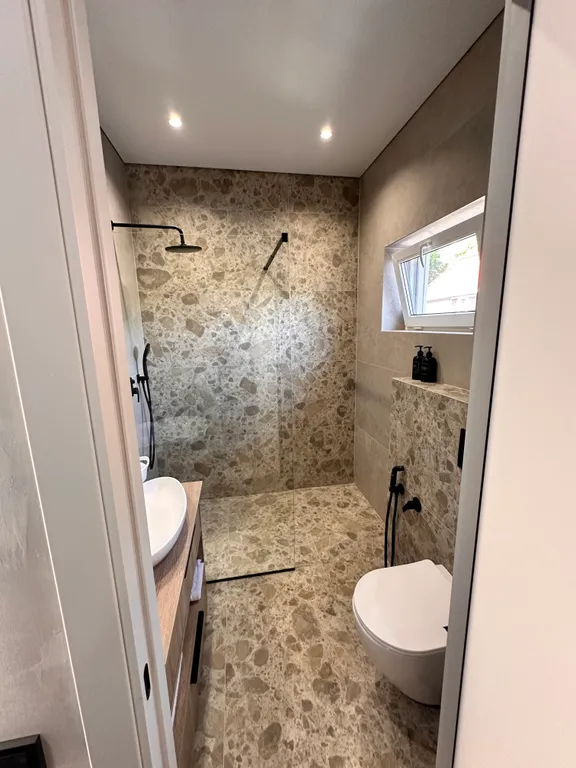 Апартаменты с балконом в центре курортной зоны