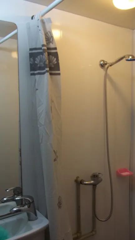 Четырёхместный люкс возле моря