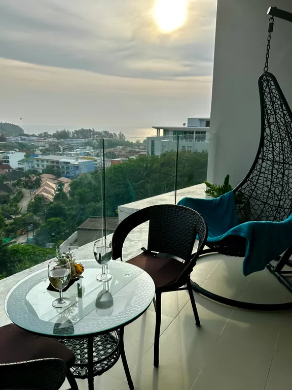 Студия с видом на море