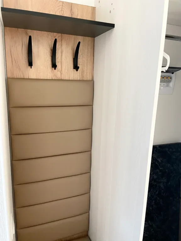 Студия в современном районе в современном районе