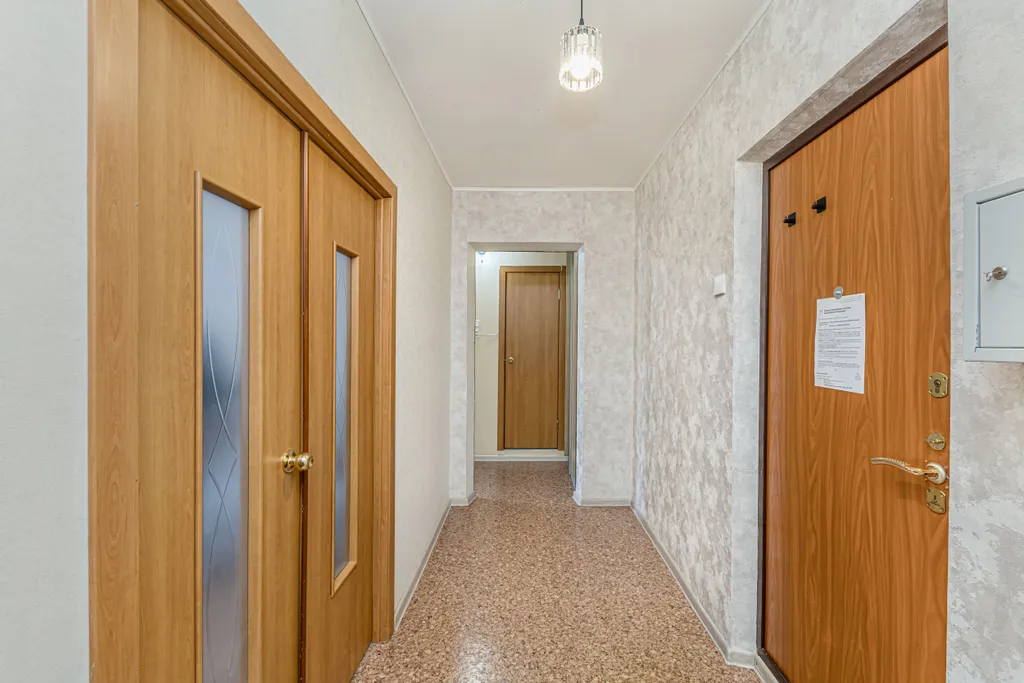 Большая квартира, с отдельной кухней