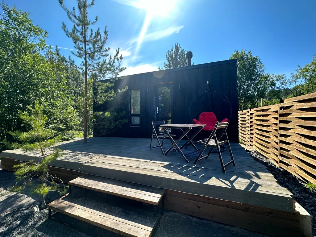 Уютный дом с банным чаном на берегу озера Кончезеро