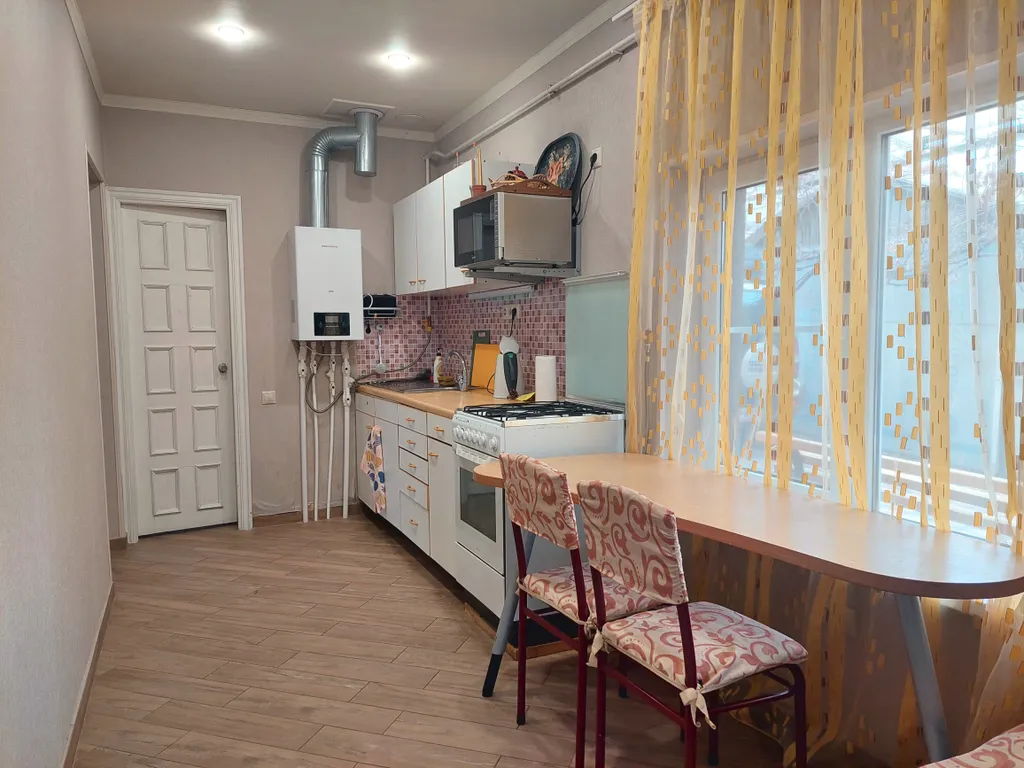 УЮТНЫЙ ДОМ 120 кв с двором и мангалом