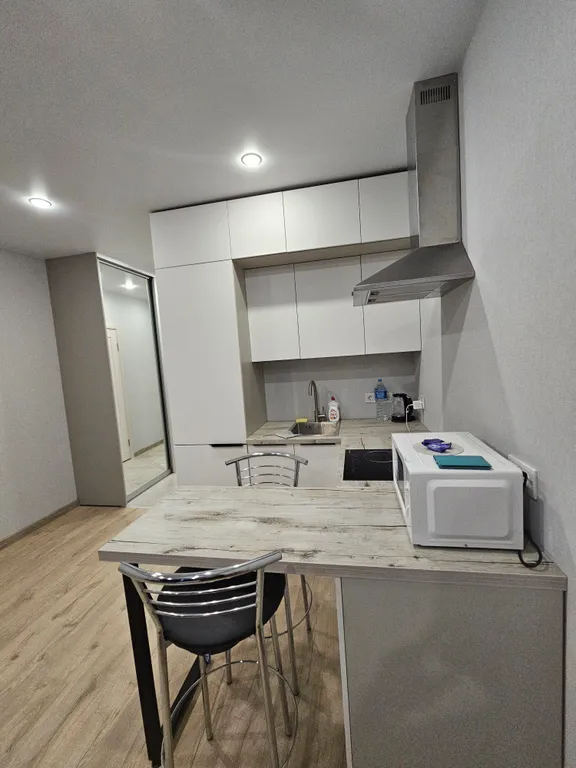 Новая современная и уютная студия в центральном районе