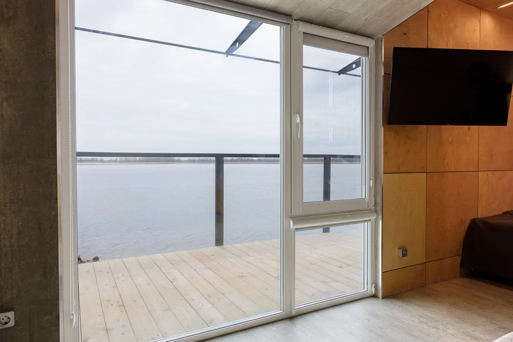 Дом Красное и Белое