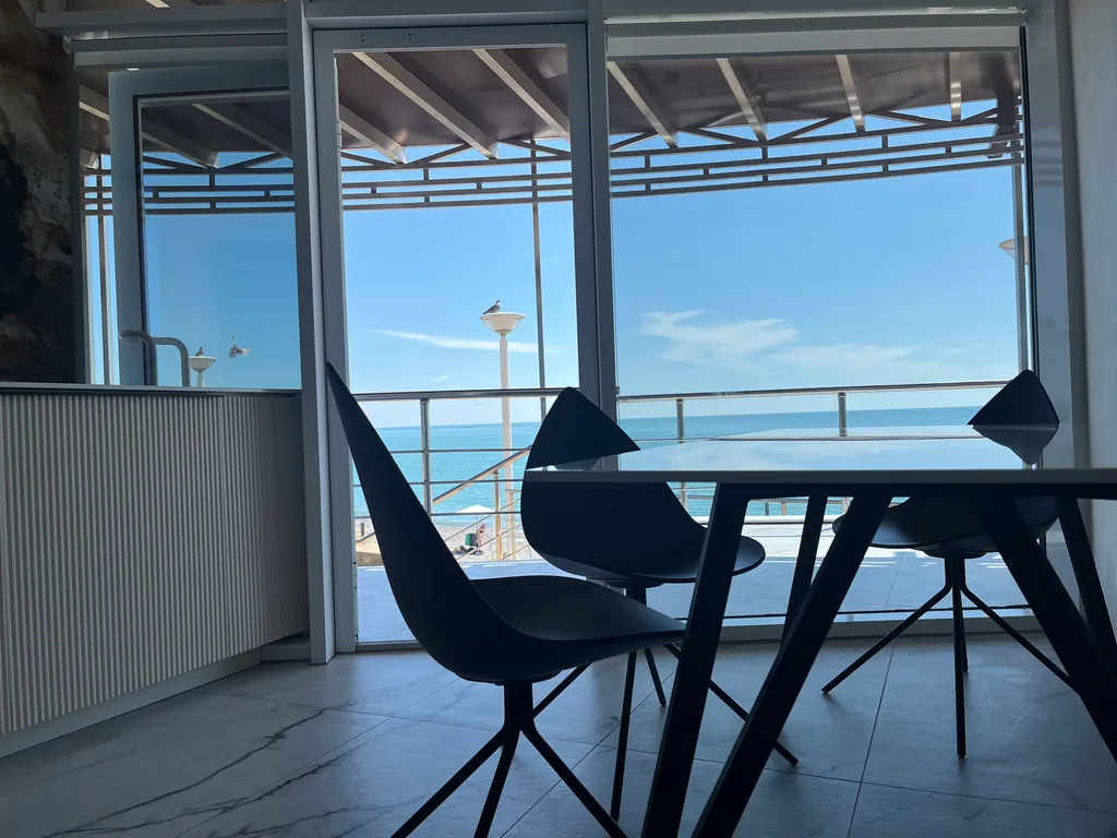 Квартира Апартамент с отдельным выходом на море — Лазаревское