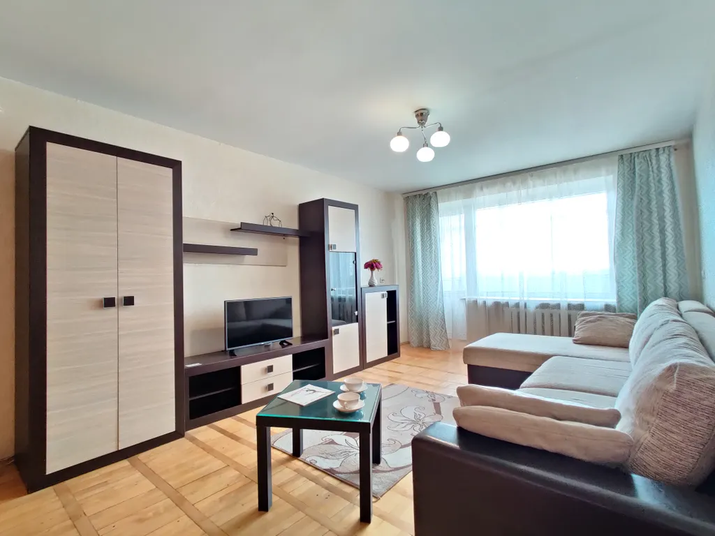 Квартира 3-комнатная на площади Ленина, 6 раздельных мест — аренда посуточно в Бобруйск