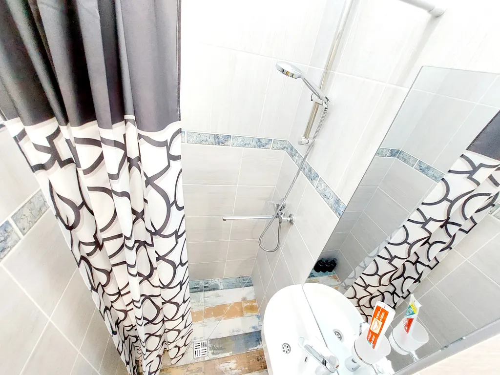 Дом на Скале возле Усадьбы Бюргера