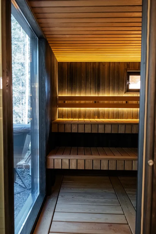 Коттедж Уютный коттедж в тихом сосновом лесу — Ларионово