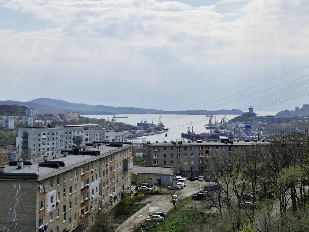 Квартира Квартира Большая 1комнатная с видом на море возле ТЦ Черемушки и Опера и Балета — Владивосток