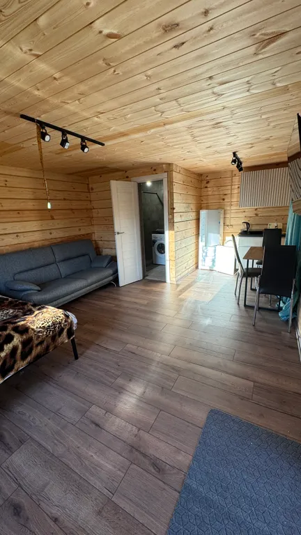 Уютный домик недалеко от города