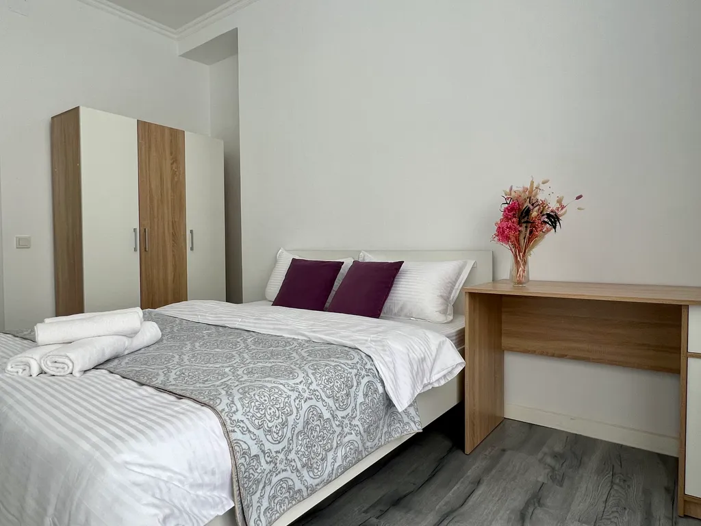 Family suite with mountain view