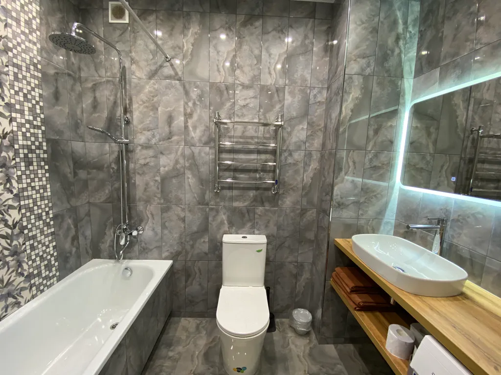 Уютная студия в новом доме, парковка в закрытом дворе, самый центр