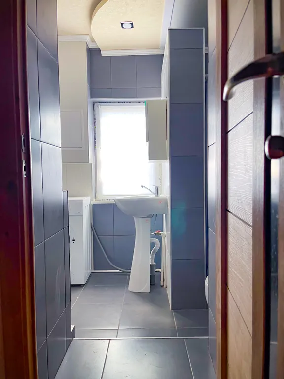 Двухкомнатная квартира с двориком и парковкой