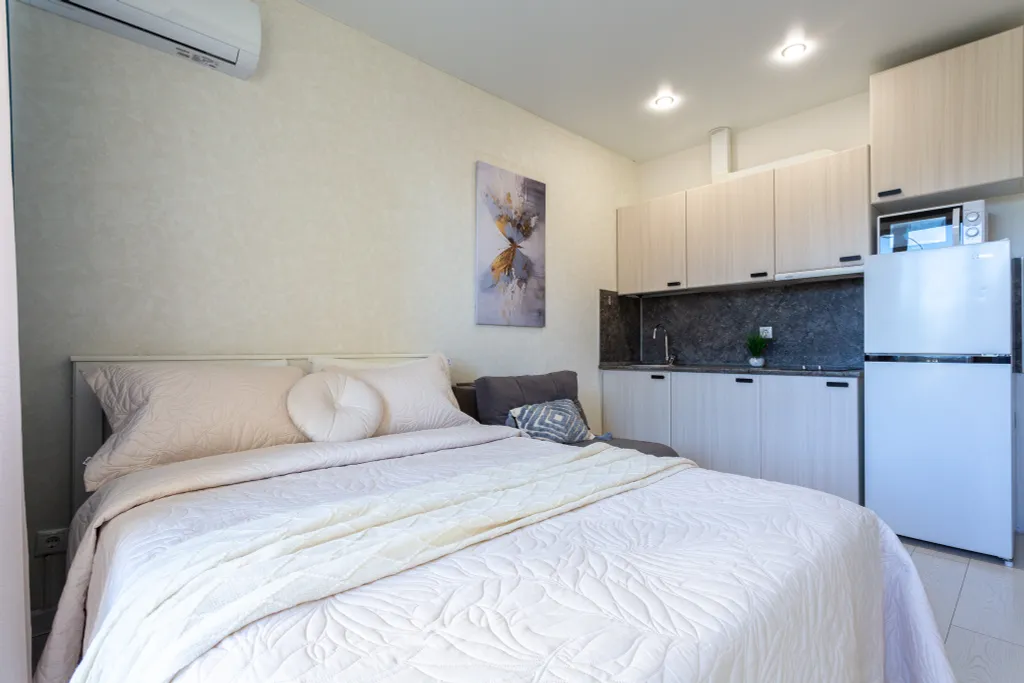 Уютная студия Каравелла 23 с балконом у моря