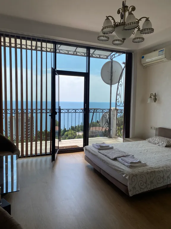 Квартира с отдельной спальней