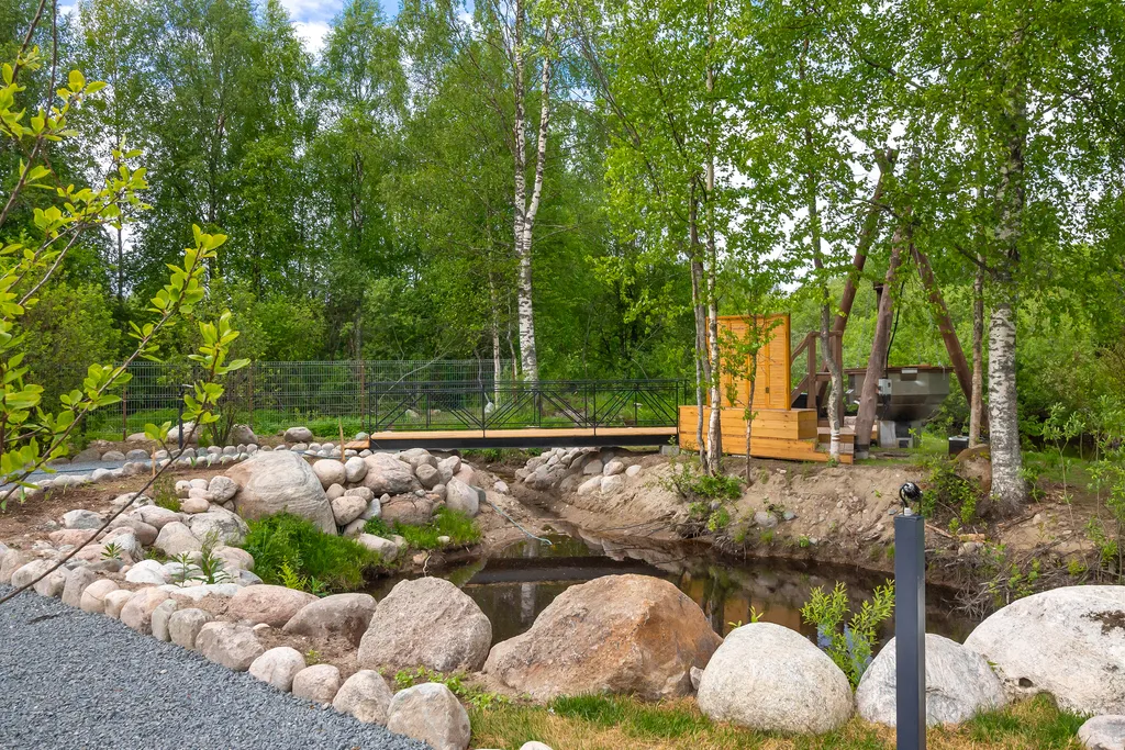 Дизайнерский коттедж с 2 спальнями