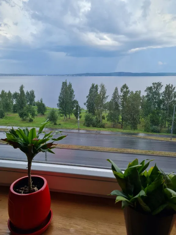 Евродвушка с видом на Онежское озеро