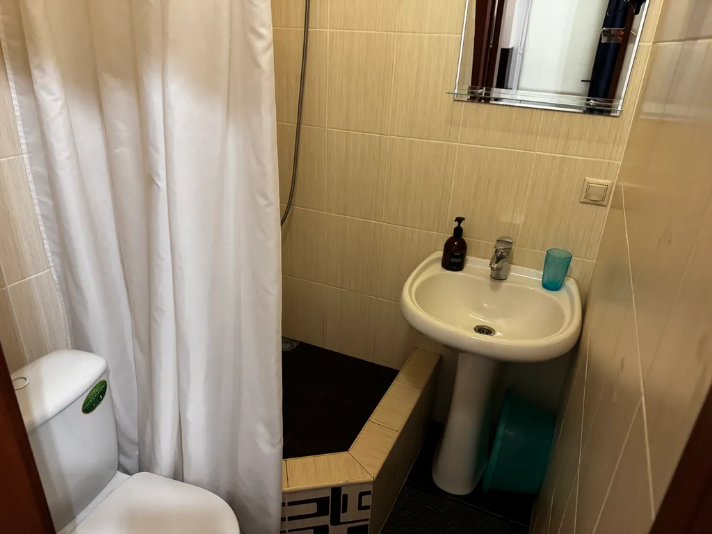 Номер с с/у и мини кухней в 300м от набережной