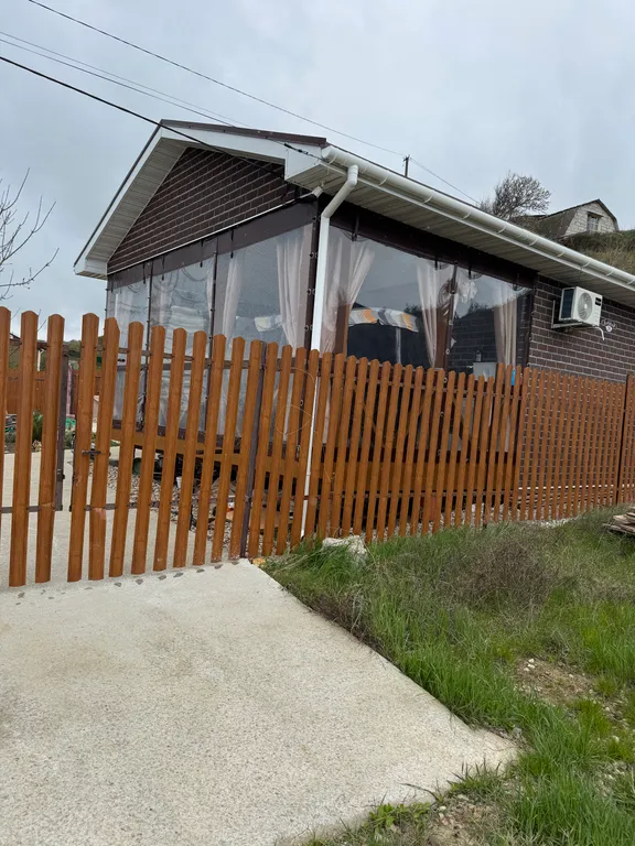 Коттедж Уютный домик на берегу моря — Осовины