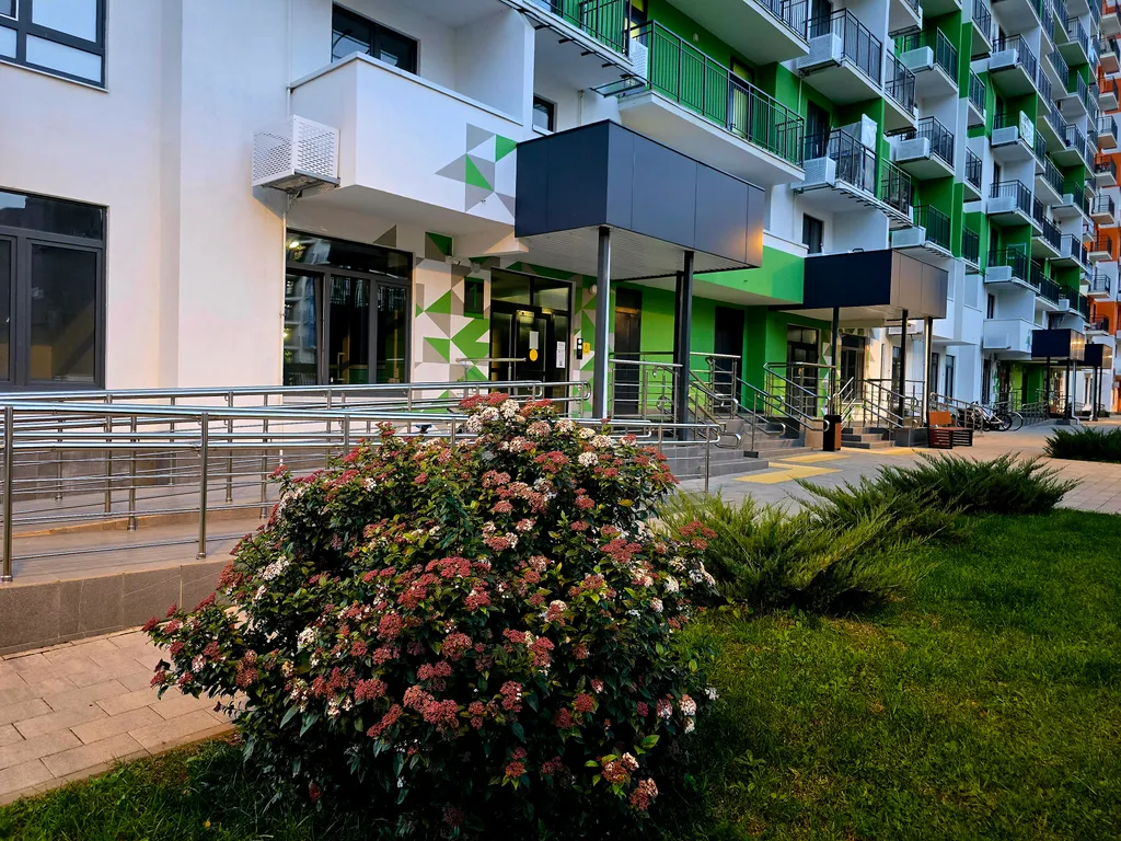 Новая квартира с выделенной спальней