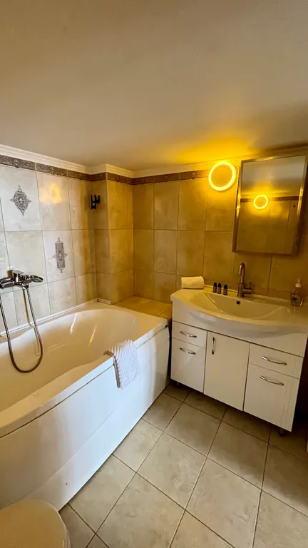 Квартира Апартаменты с видом на море — Адлер