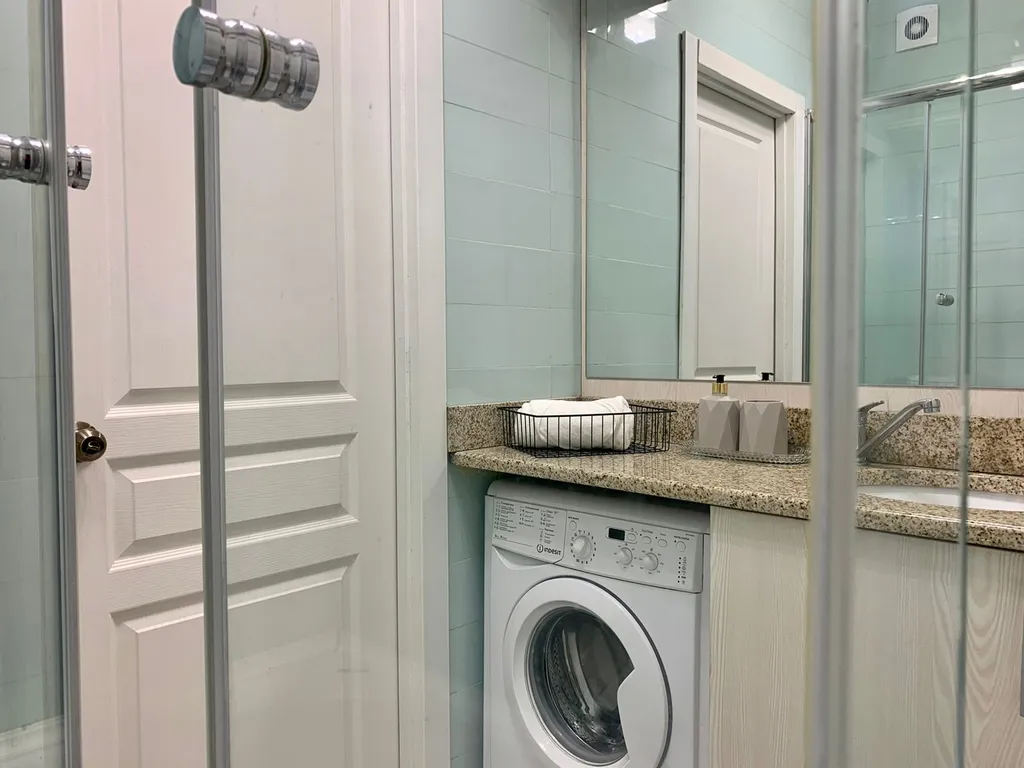 Яркая студия фрида кало в центре города алматы