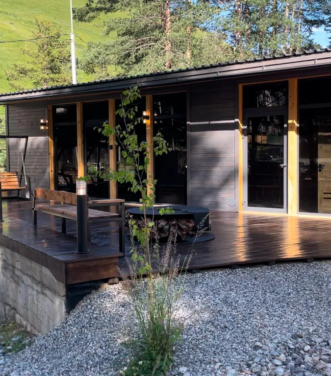 Уютный дом с мангалом