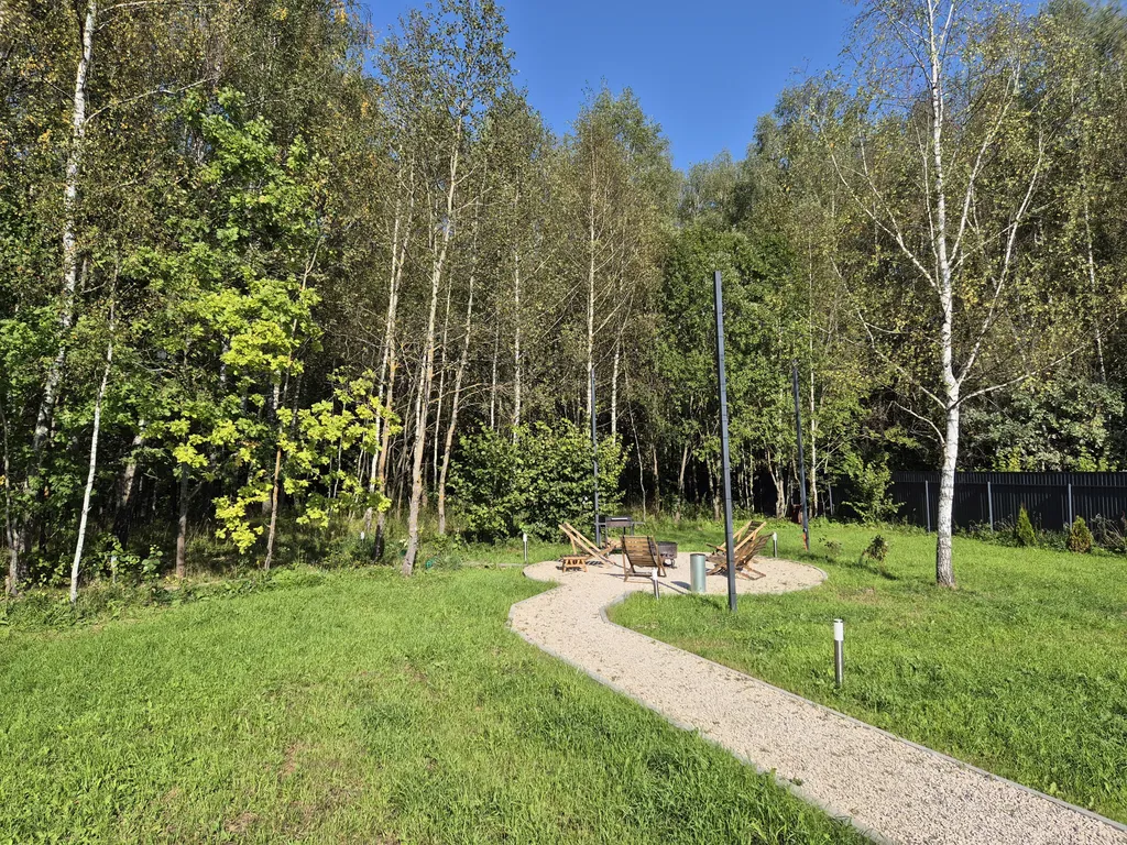 Дом у леса с камином