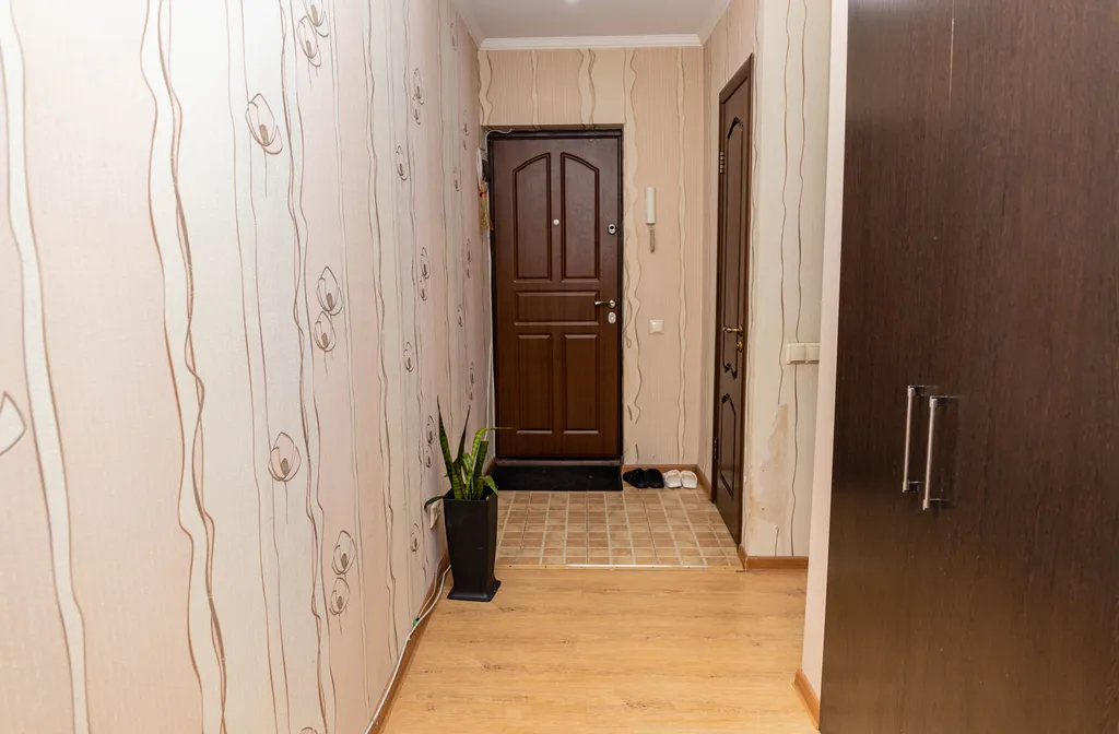 Квартира Двухкомнатная квартира центре города — Алматы