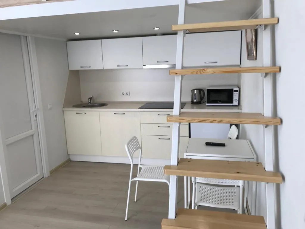 Квартира Квартира Двухъярусная студия Париж — Сириус