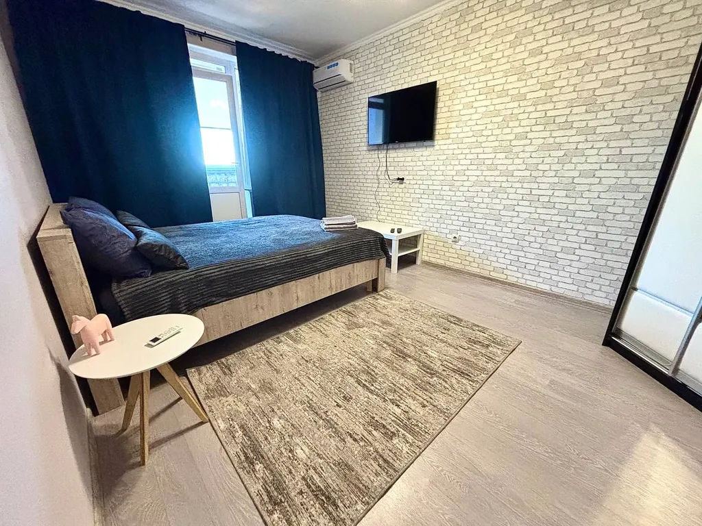 Квартира у озера