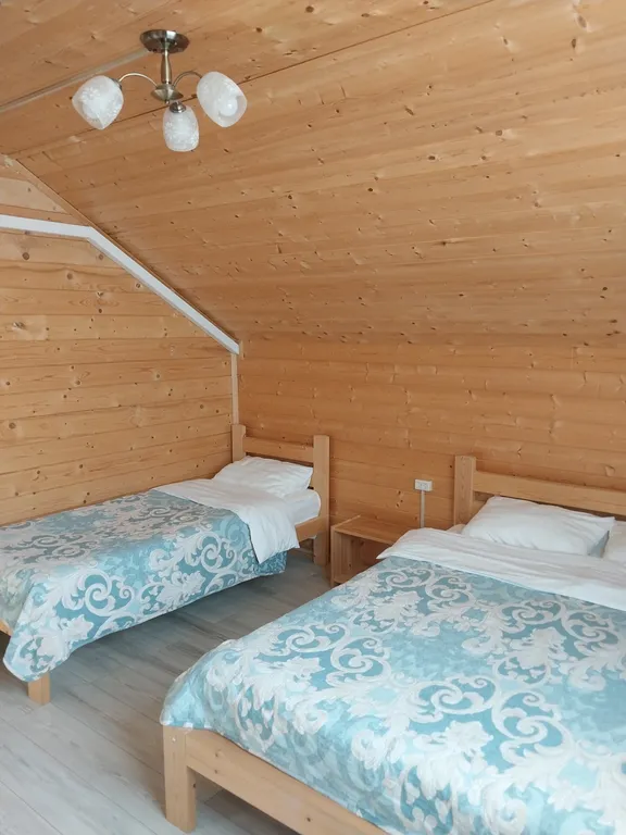 Коттедж Уютный домик со своим отдельным двориком — Кучугуры