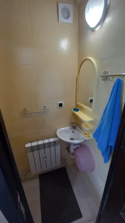 Уютный домик с местом для велосипеда