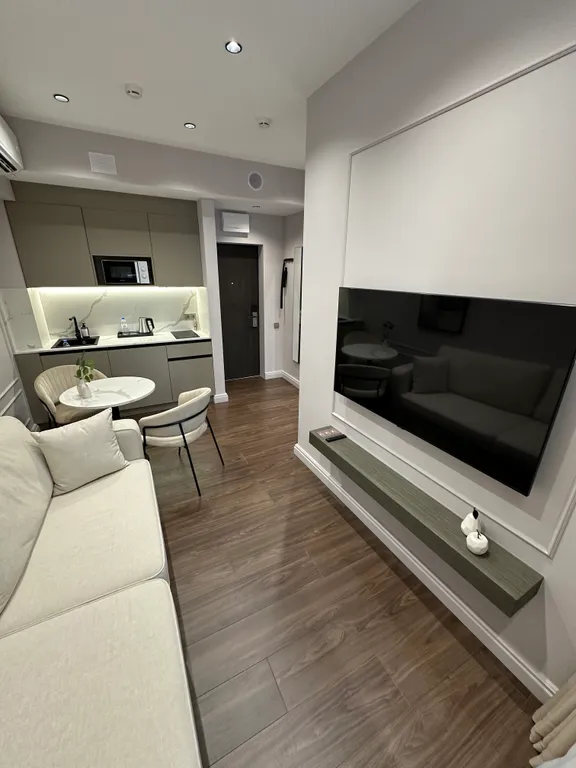 Семейный большой апартамент в АК Моне с бассейном