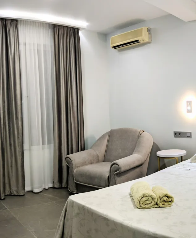 Улучшенный номер у моря