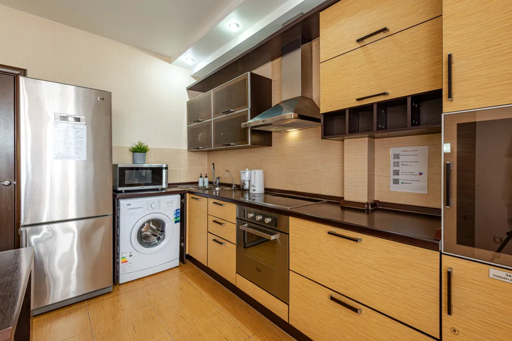 Просторная на заливе с панорамными окнами, кондиционер, 2 TV